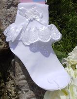 Children's matching bridal socks for tennies with lace
